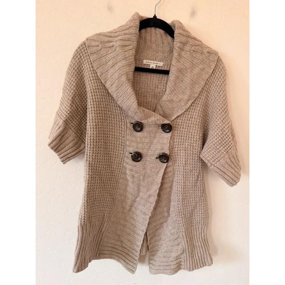 Banana Republic short-sleeve chunky knit cardigan Size M